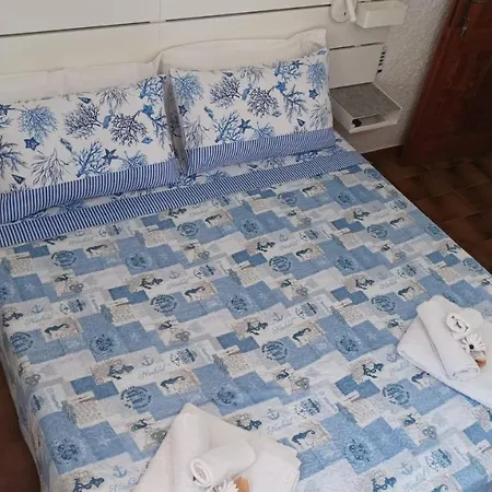 - Piscina E Aria Condizionata Oda ve Kahvaltı Rena Majore
