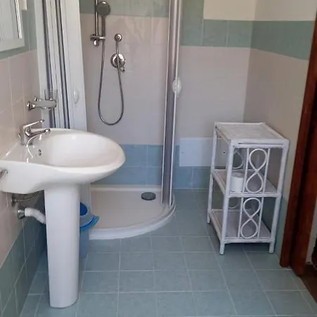 - Piscina E Aria Condizionata * Rena Majore